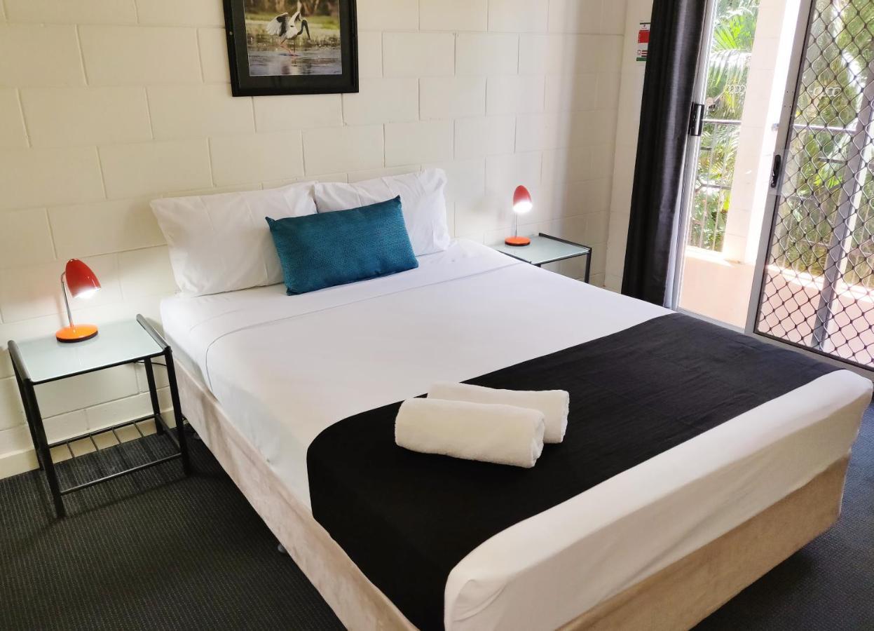 Coconut Grove Holiday Apartments Даруин Екстериор снимка