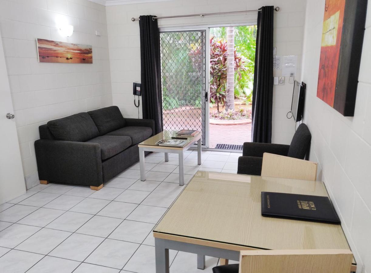 Coconut Grove Holiday Apartments Даруин Екстериор снимка