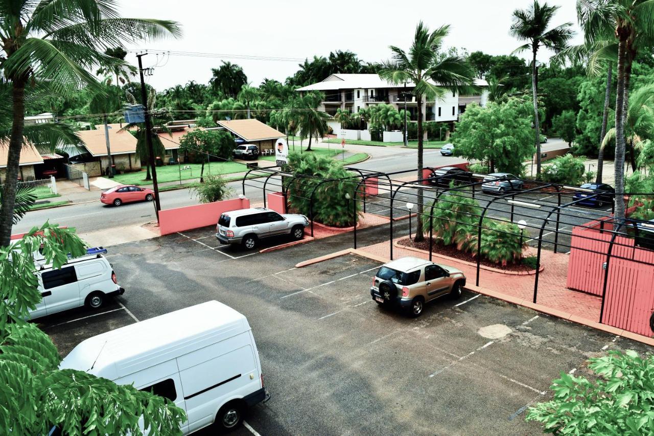 Coconut Grove Holiday Apartments Даруин Екстериор снимка