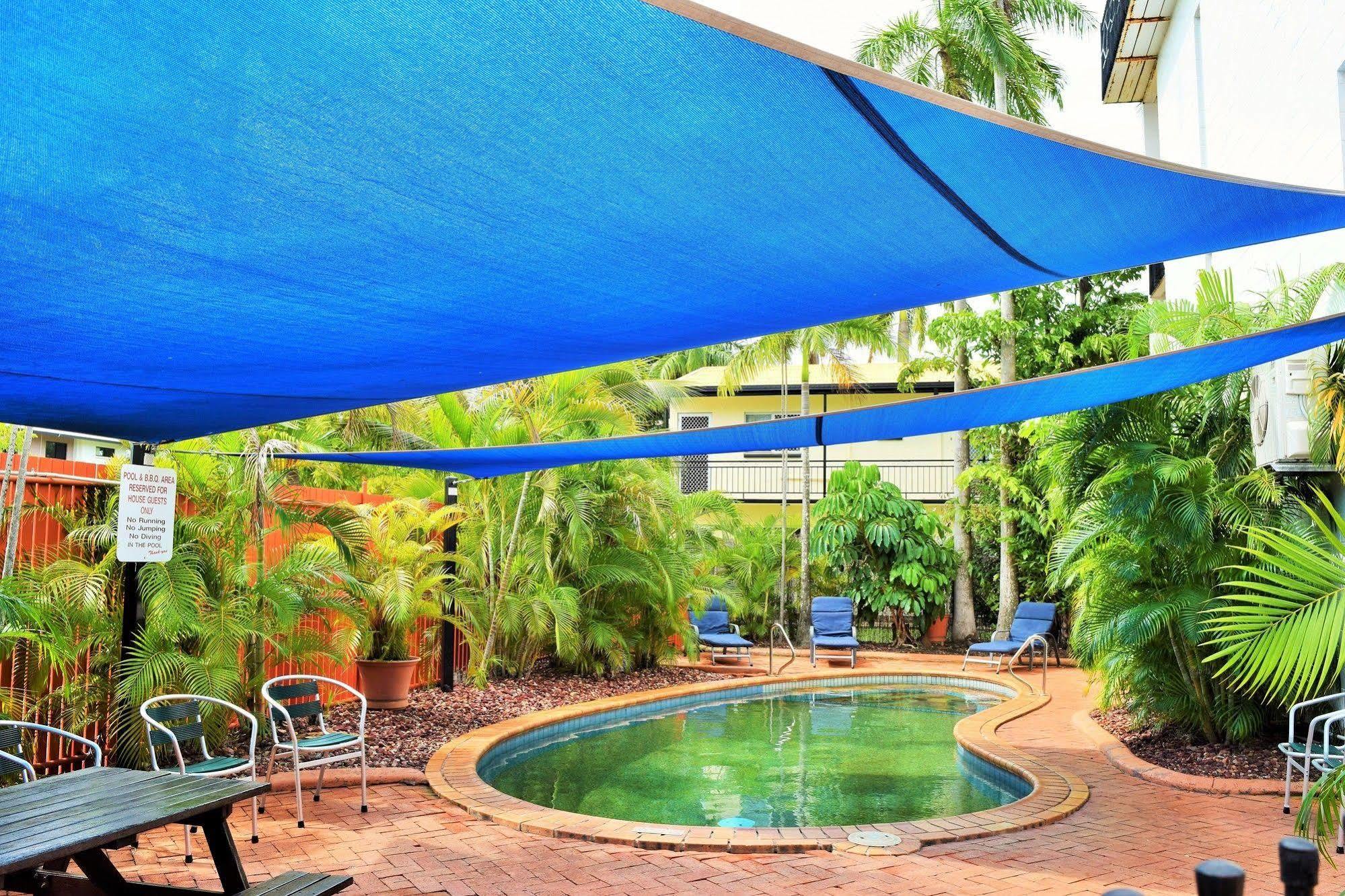 Coconut Grove Holiday Apartments Даруин Екстериор снимка